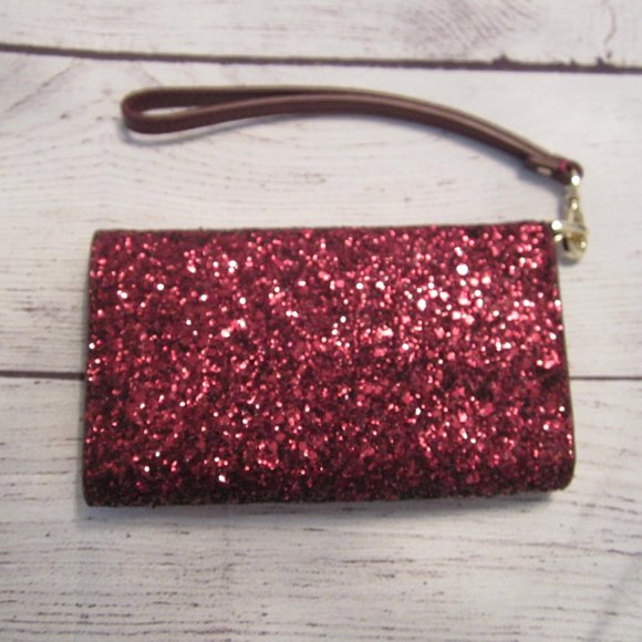 Kate Spade Laurel Way Red Glitter Wristlet - Picture 3 of 9